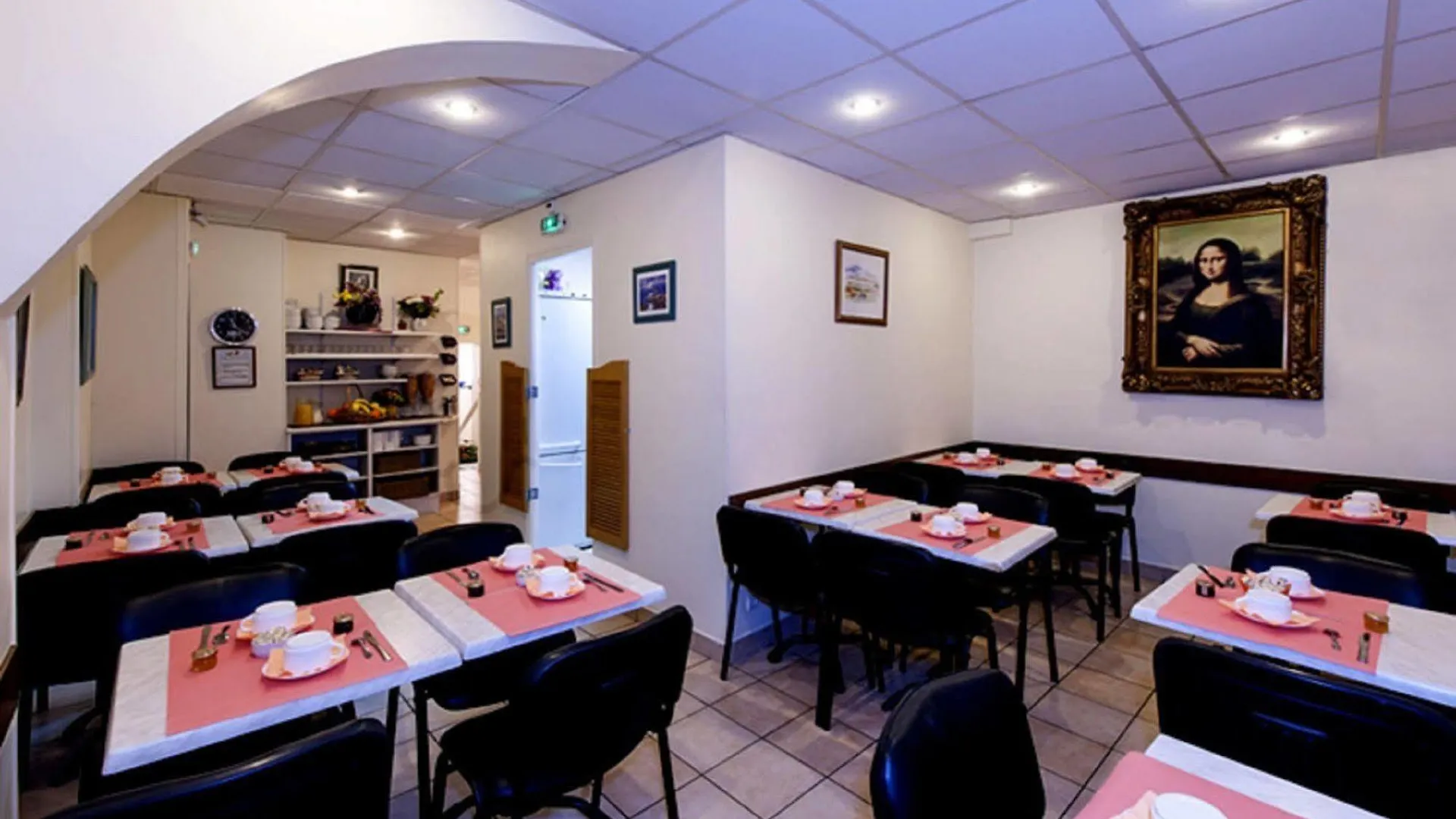 **  Hotel Amiot París Francia