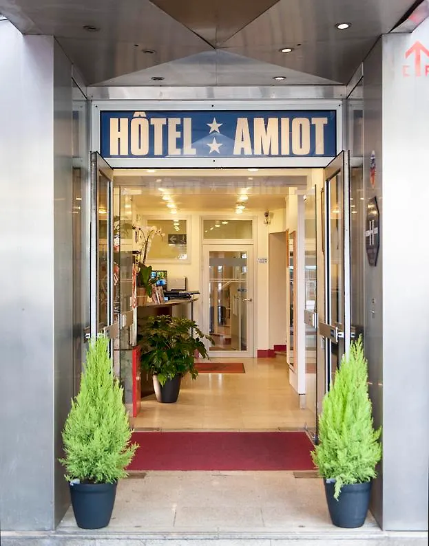 Amiot Hotel Paris